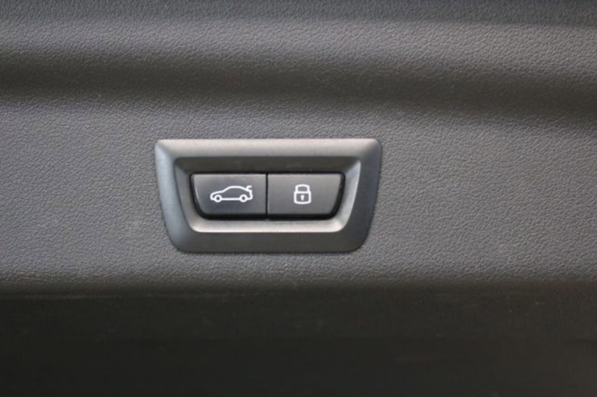 BMW X1 xDrive 23d xLine (20)