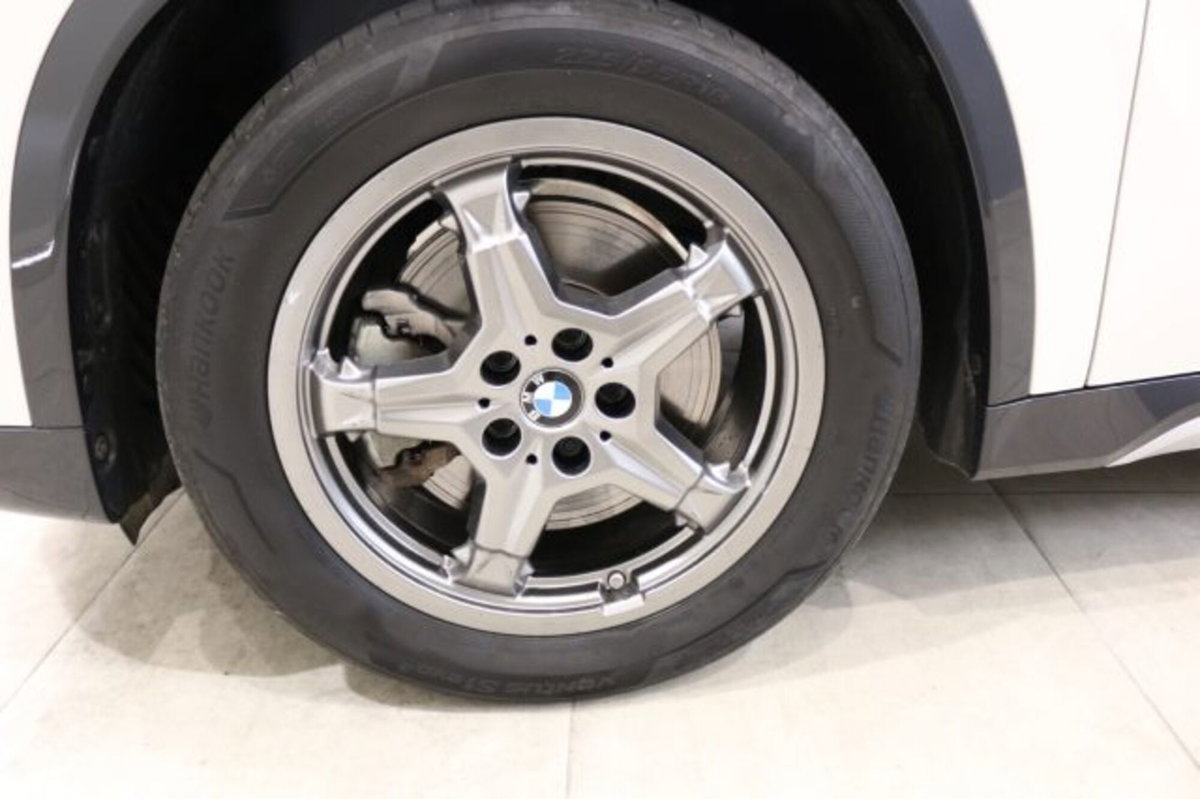 BMW X1 xDrive 23d xLine (7)
