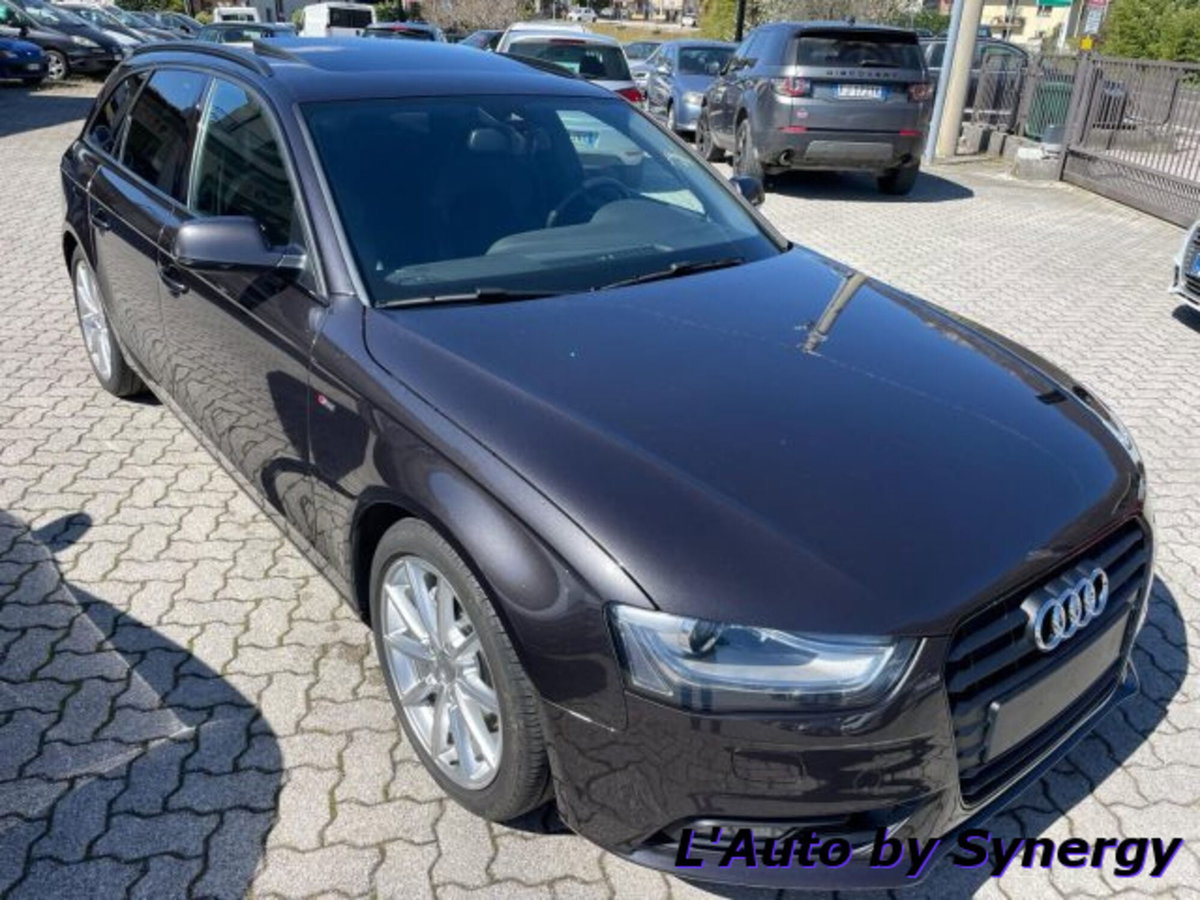 Audi A4 Avant 2.0 TDI 150 CV Advanced (2)