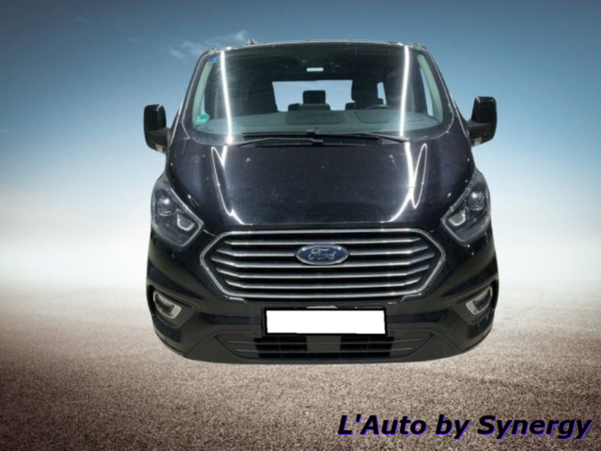 Ford Tourneo Custom 320 2.0 EcoBlue 185CV aut. PL Titanium X (4)