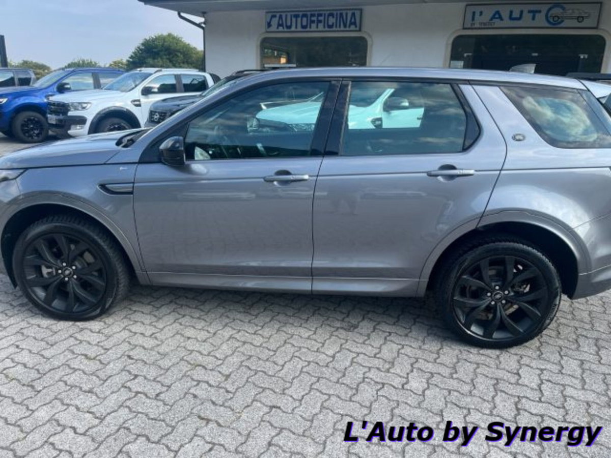Land Rover Discovery Sport 2.0 TD4 163 CV AWD Auto R-Dynamic SE (8)