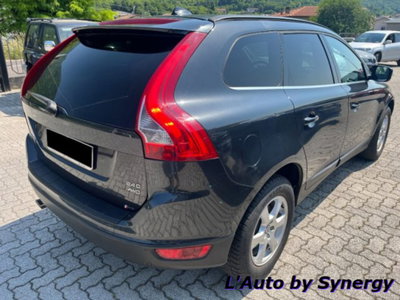 Volvo XC60 2.4 D 163 CV AWD Geartronic Summum (5)