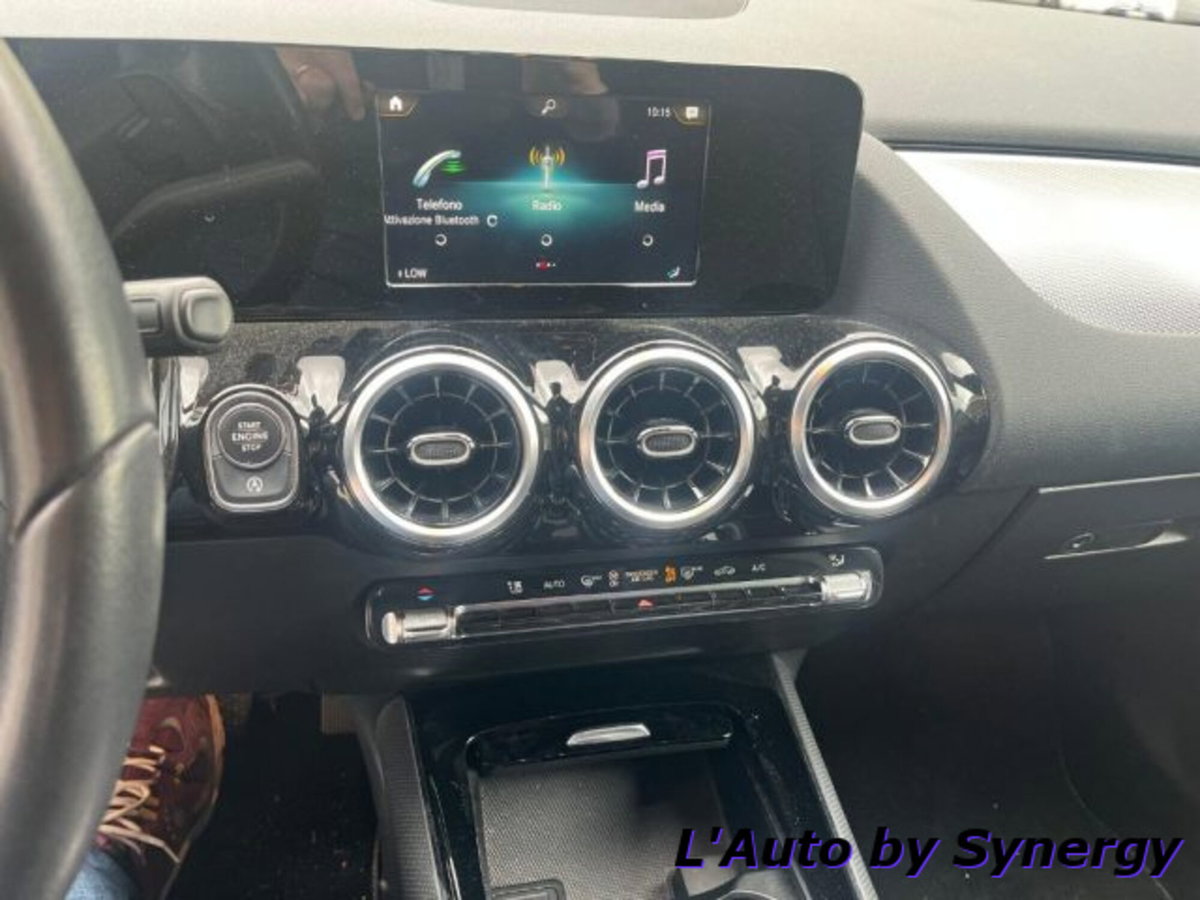 Mercedes-Benz Classe B 180 d Automatic Premium (11)