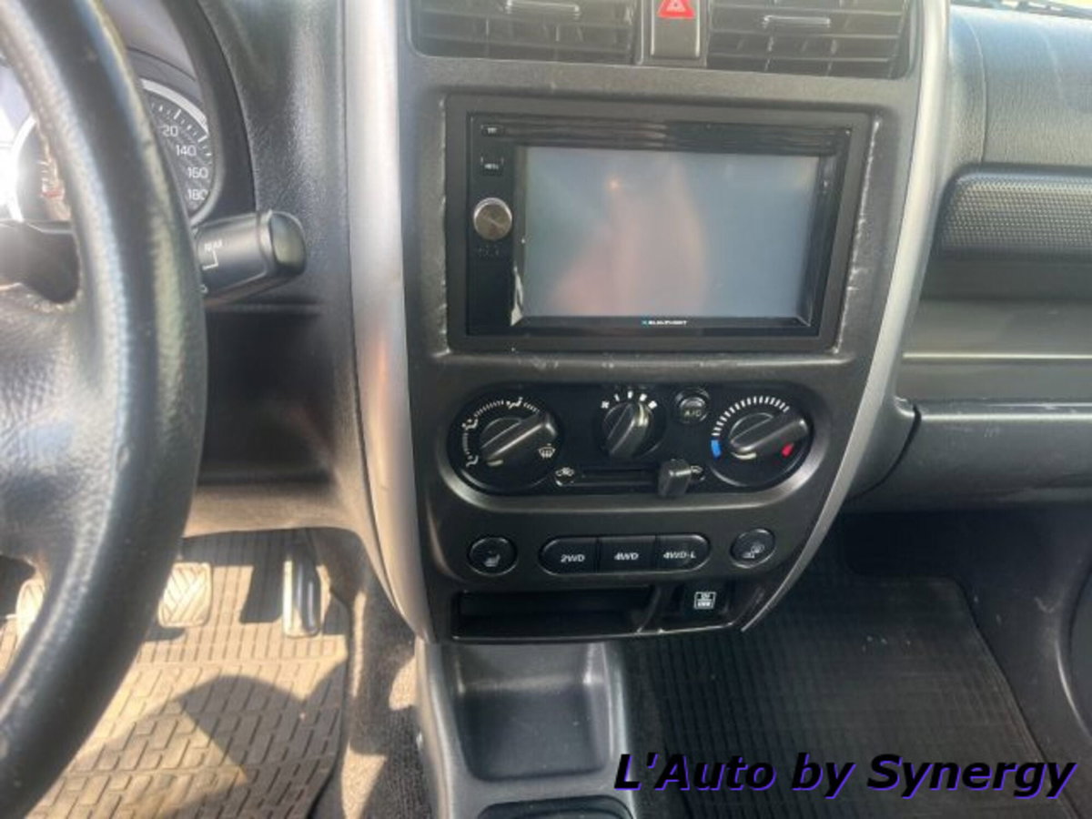 Suzuki Jimny 1.3 4WD Evolution Plus (11)