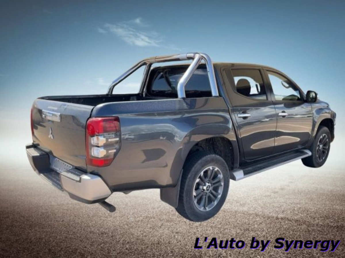 Mitsubishi L200 2.3 D Double Cab 4x4 Sup.Select P0. Diamond aut. (2)