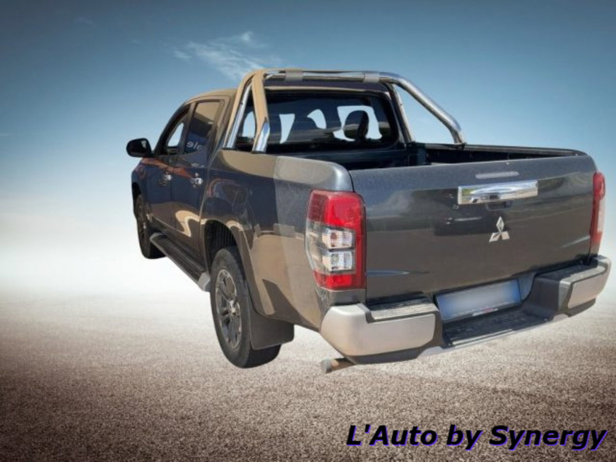 Mitsubishi L200 2.3 D Double Cab 4x4 Sup.Select P0. Diamond aut. (4)