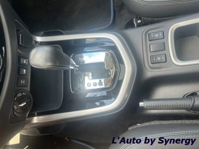 Nissan Navara 2.3 dCi 190 CV 7AT 4WD Double Cab N-Guard (10)