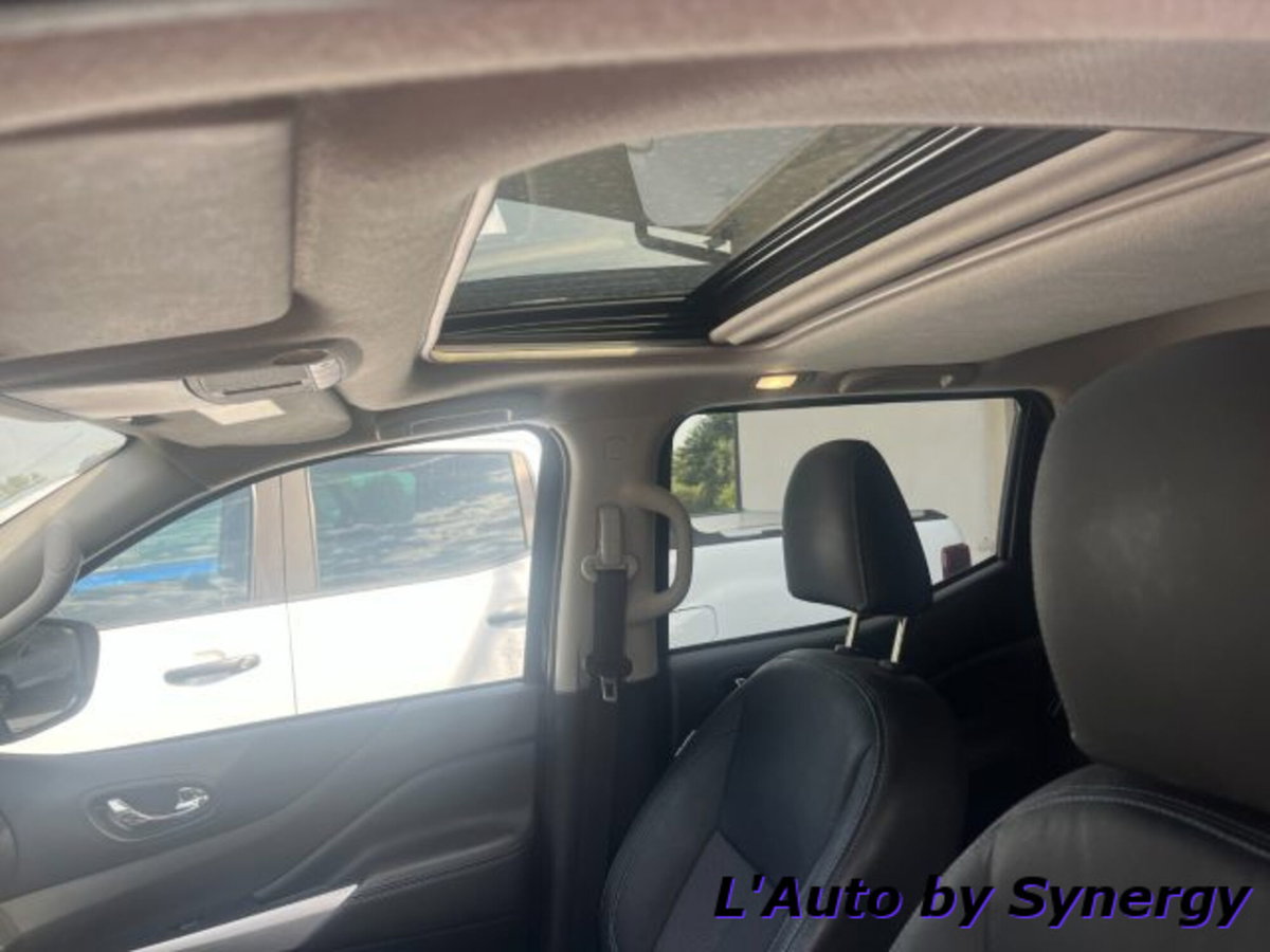 Nissan Navara 2.3 dCi 190 CV 7AT 4WD Double Cab N-Guard (13)