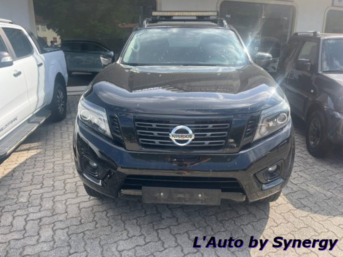 Nissan Navara 2.3 dCi 190 CV 7AT 4WD Double Cab N-Guard (2)