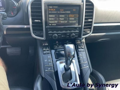 Porsche Cayenne 3.0 Diesel (6)