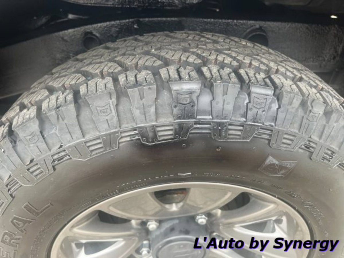Suzuki Jimny 1.3 4WD Evolution Plus (14)