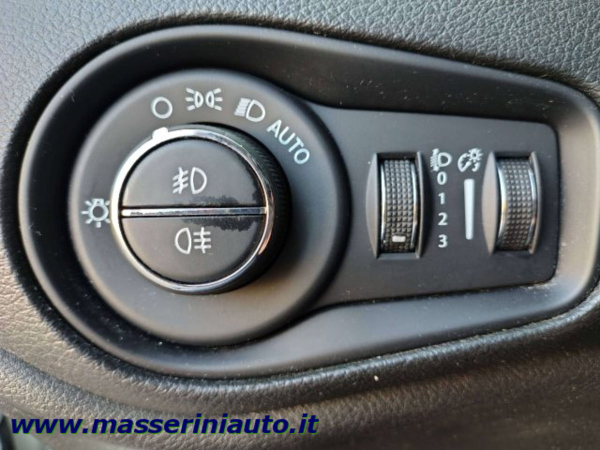 Jeep Renegade 1.5 turbo t4 mhev Renegade 2wd dct (14)