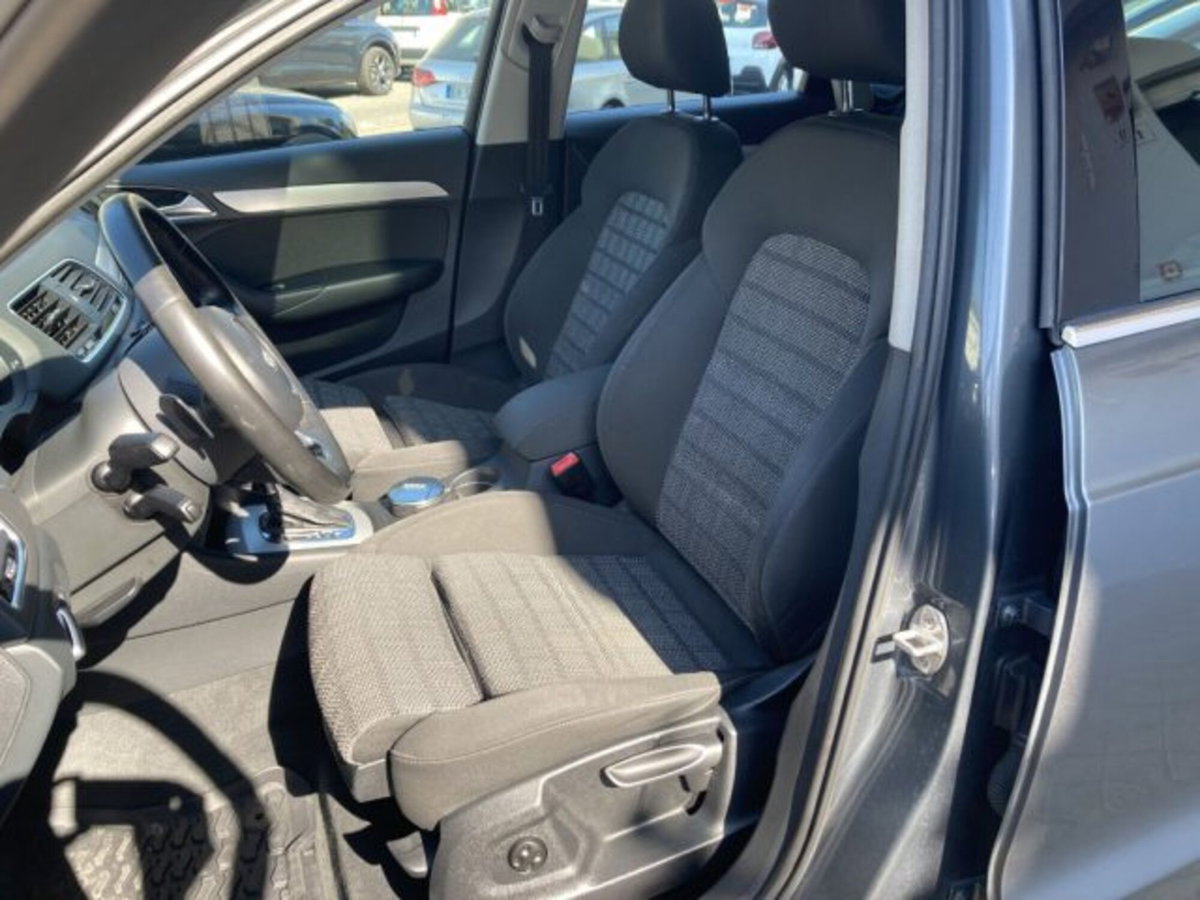 Audi Q3 2.0 TDI 150 CV quattro S tronic Sport (9)