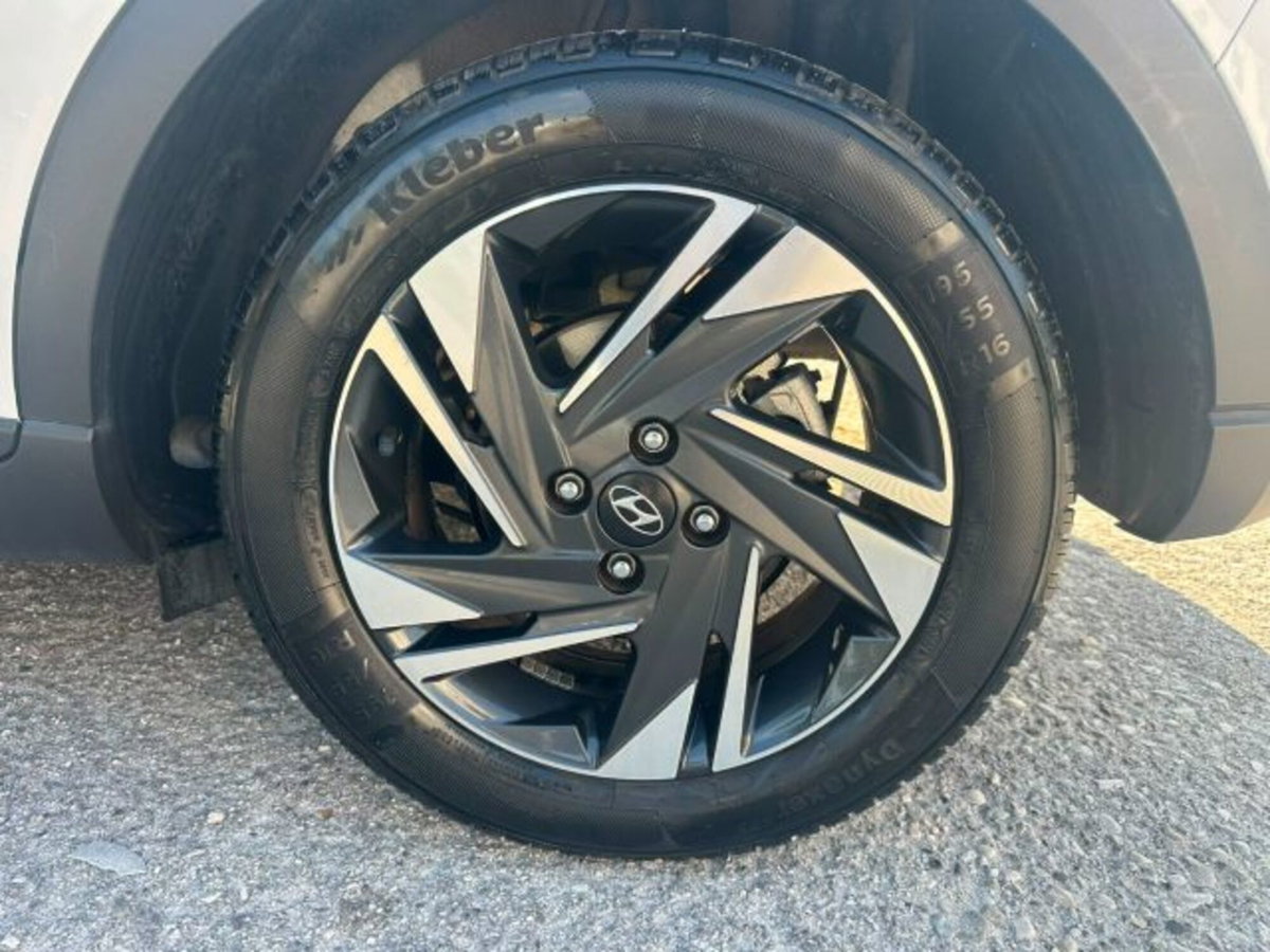 Hyundai Bayon 1.2 mpi Xline (16)