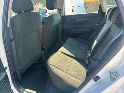 Hyundai Bayon 1.2 mpi Xline (6)