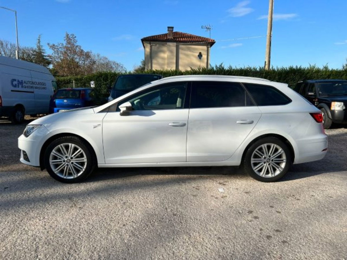 SEAT Leon ST Sportstourer 1.5 TGI DSG Xcellence (2)