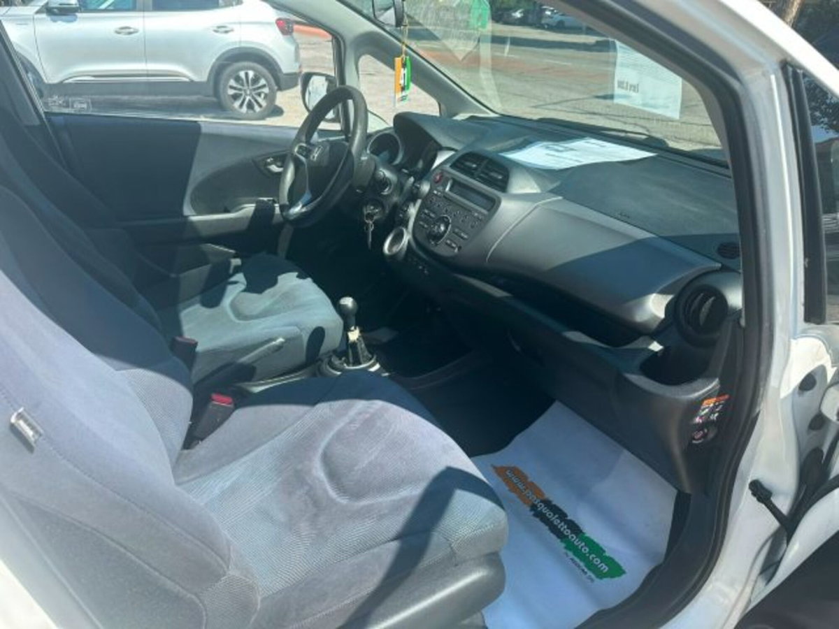 Honda Jazz 1.4 i-VTEC Elegance (19)