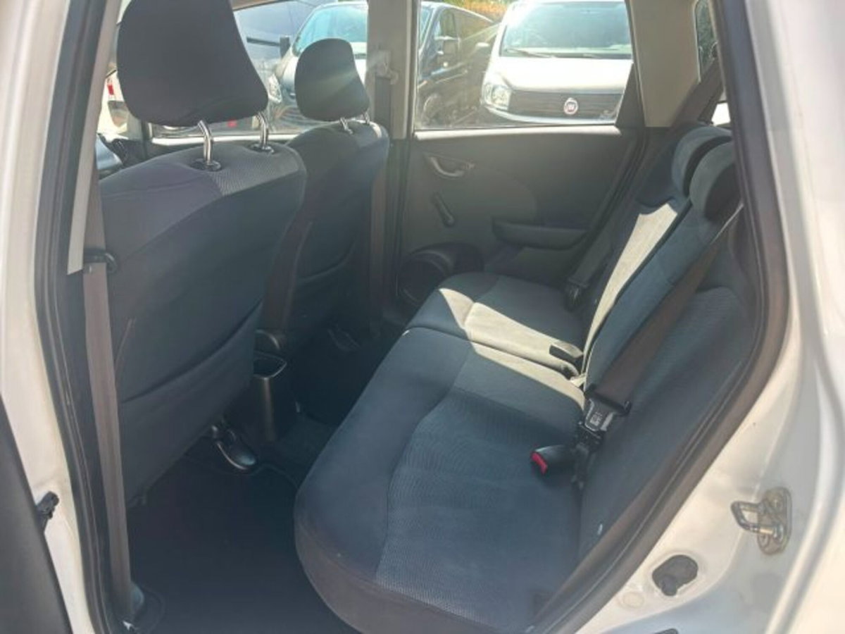 Honda Jazz 1.4 i-VTEC Elegance (6)