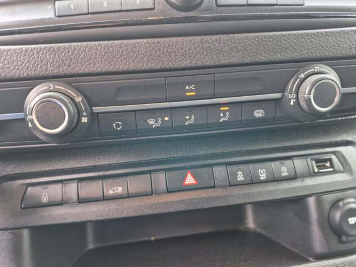 Opel Vivaro Furgone 1.5 Diesel 120CV S&S PL-TN M Furgone Enjoy (10)