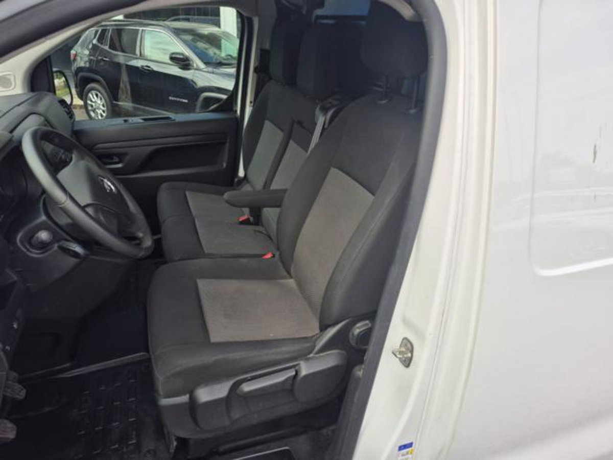 Opel Vivaro Furgone 1.5 Diesel 120CV S&S PL-TN M Furgone Enjoy (17)