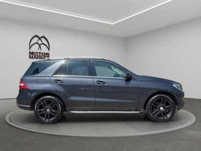 Mercedes-Benz Classe ML 250 BlueTEC 4Matic Sport (4)