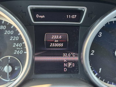 Mercedes-Benz Classe ML 250 BlueTEC 4Matic Sport (9)