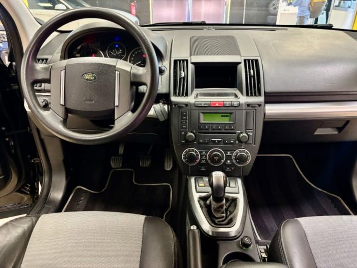 Land Rover Freelander 2.2 TD4 S.W. Limited Edition (14)