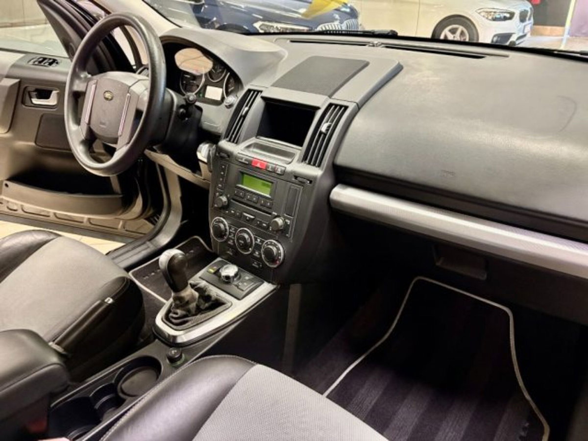 Land Rover Freelander 2.2 TD4 S.W. Limited Edition (15)