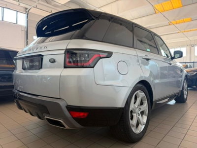 Land Rover Range Rover Sport 3.0 TDV6 HSE (6)