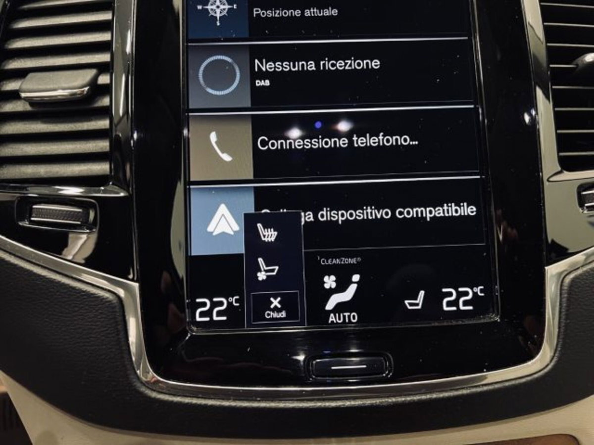 Volvo XC90 B5 (d) AWD Geartronic Inscription (13)