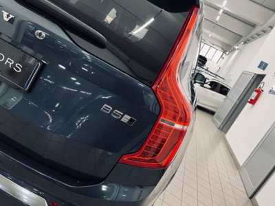 Volvo XC90 B5 (d) AWD Geartronic Inscription (8)