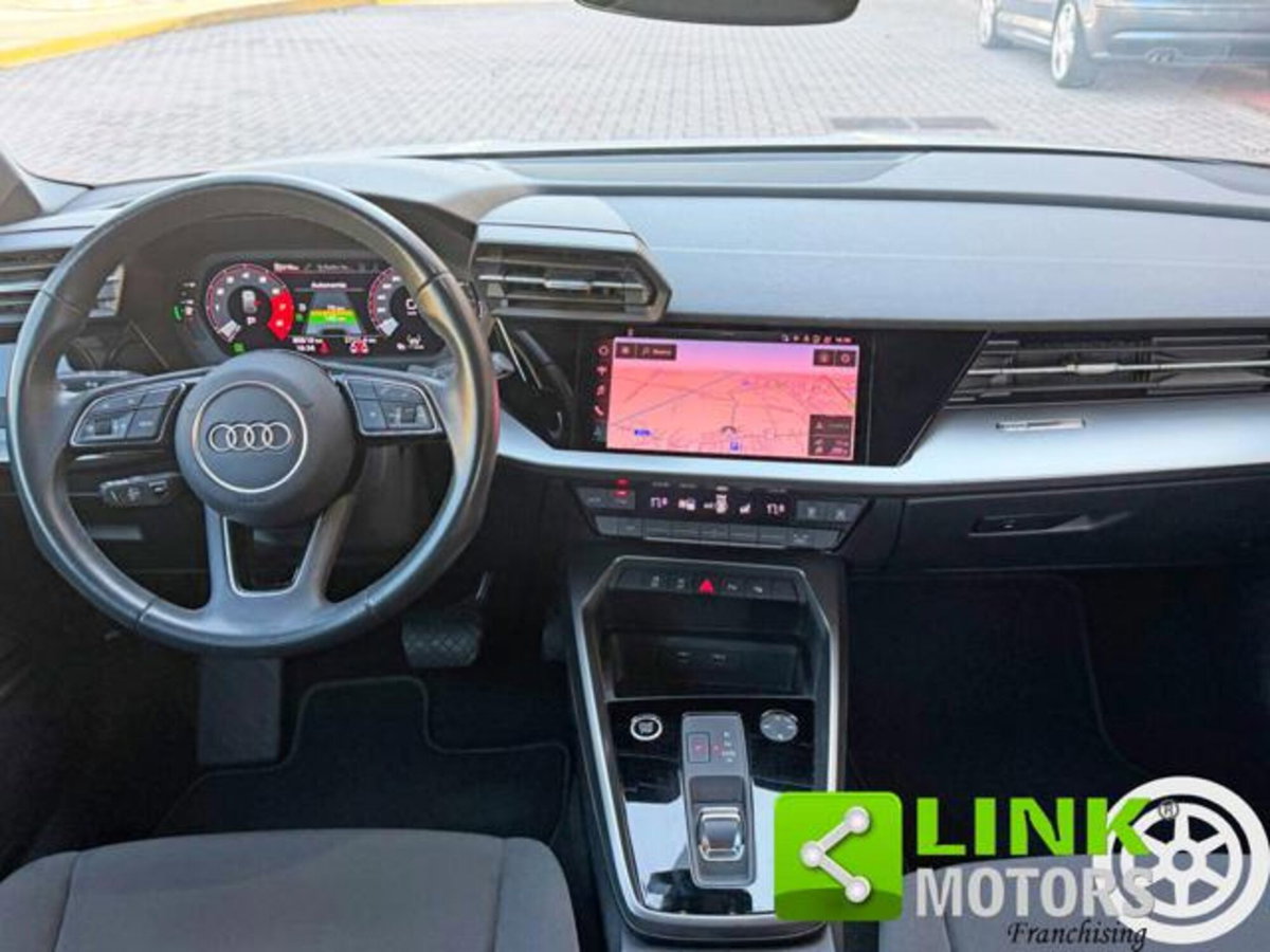 Audi A3 Sportback 30 g-tron S tronic Business Advanced (16)
