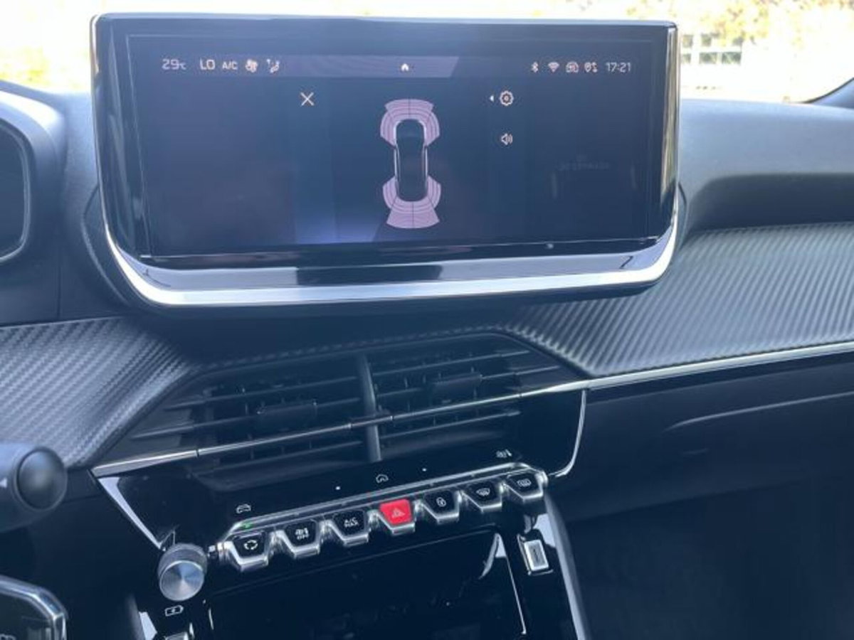 Peugeot 2008 PureTech 130 S&S EAT8 Allure Pack (10)
