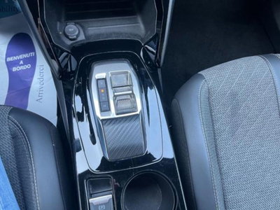 Peugeot 2008 PureTech 130 S&S EAT8 Allure Pack (7)