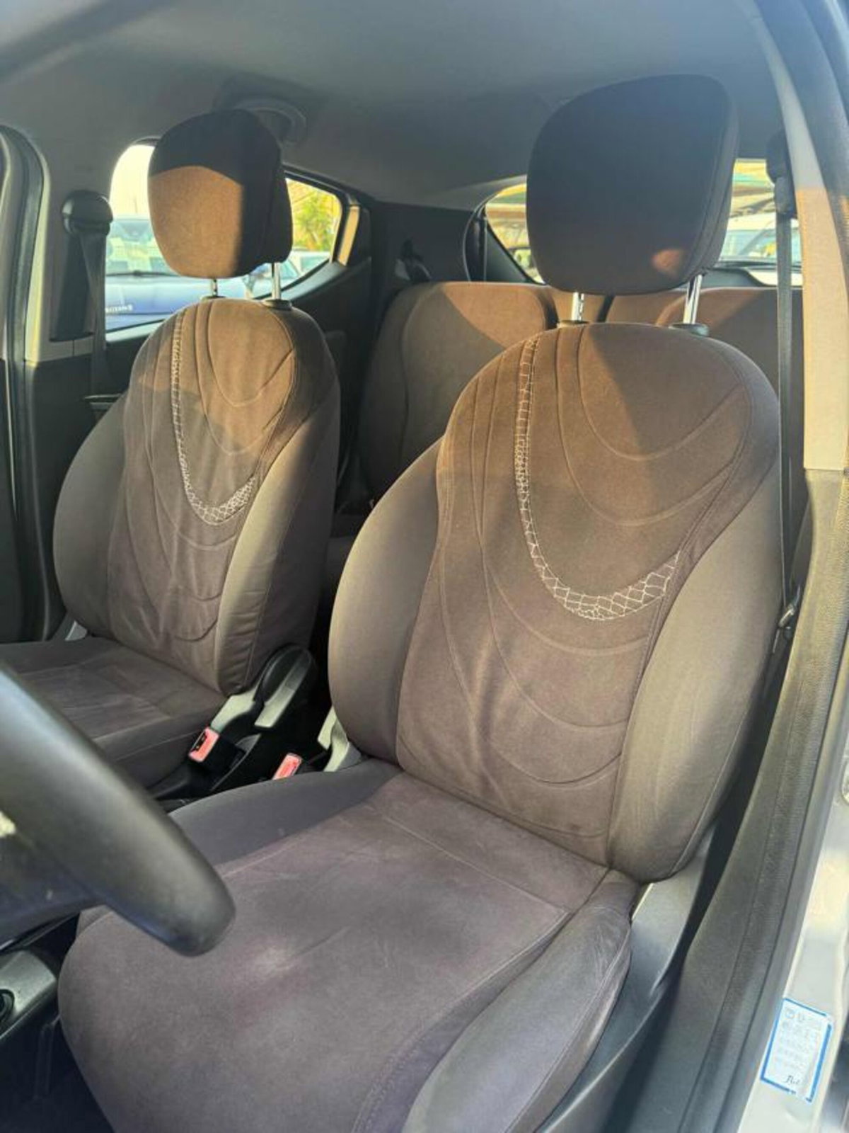 Lancia Ypsilon 1.3 MJT 16V 95 CV 5 porte S&S Gold (11)