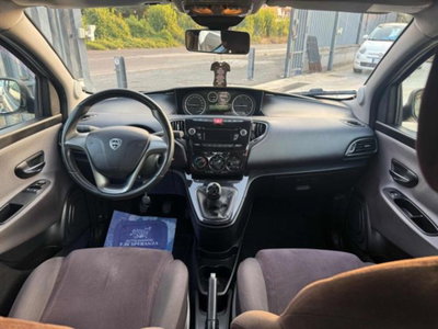 Lancia Ypsilon 1.3 MJT 16V 95 CV 5 porte S&S Gold (7)