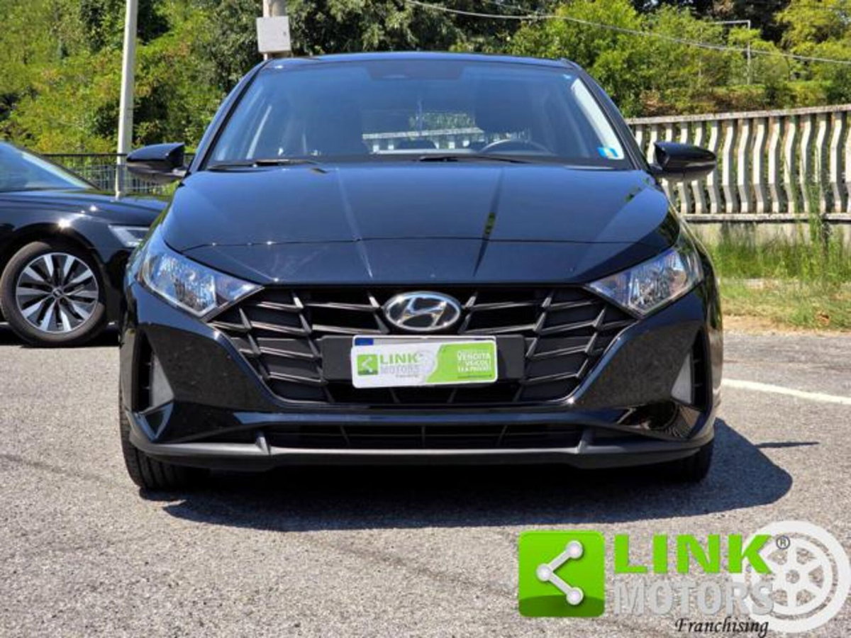Hyundai i20 1.2 MPI MT ConnectLine (18)