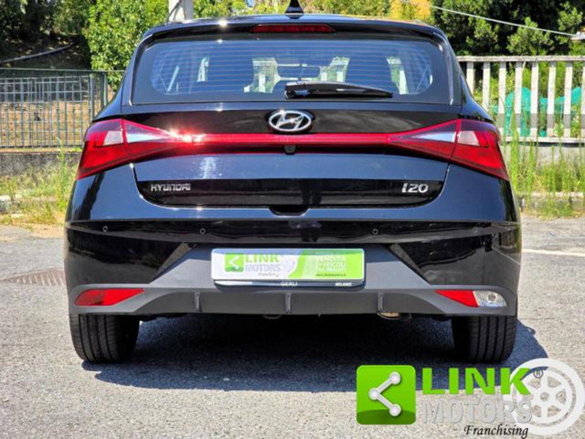 Hyundai i20 1.2 MPI MT ConnectLine (19)