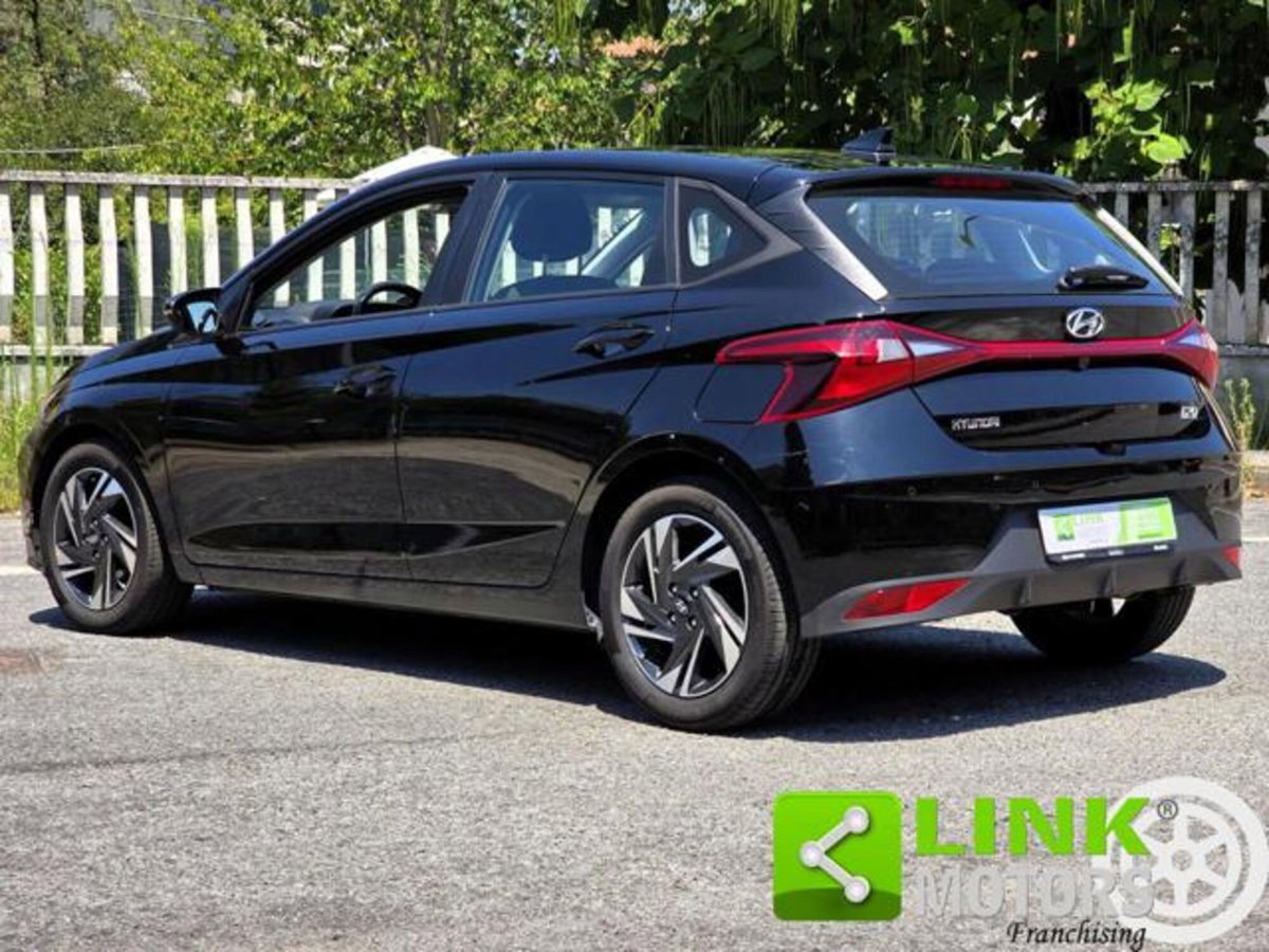 Hyundai i20 1.2 MPI MT ConnectLine (9)