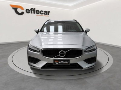 Volvo V60 B4 (d) Geartronic Momentum Business Pro (2)