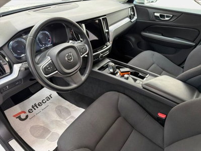 Volvo V60 B4 (d) Geartronic Momentum Business Pro (7)