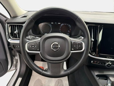 Volvo V60 B4 (d) Geartronic Momentum Business Pro (8)
