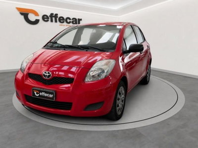 Toyota Yaris 1.0 5 porte usata