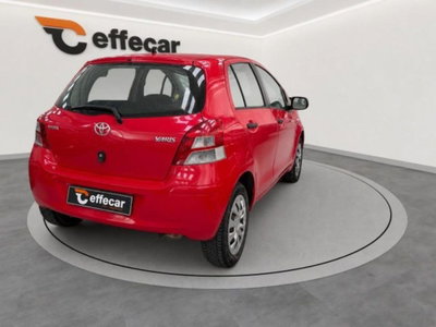 Toyota Yaris 1.0 5 porte (5)