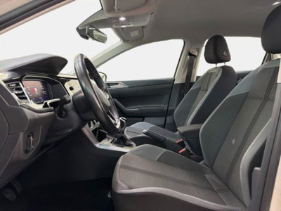 Volkswagen Polo 1.0 tsi R-Line 95cv (12)