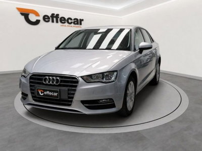 Audi A3 Sportback 1.6 TDI clean diesel S tronic Young usata