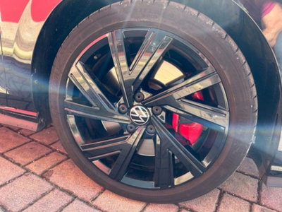 Volkswagen Golf 2.0 TSI GTI DSG (16)