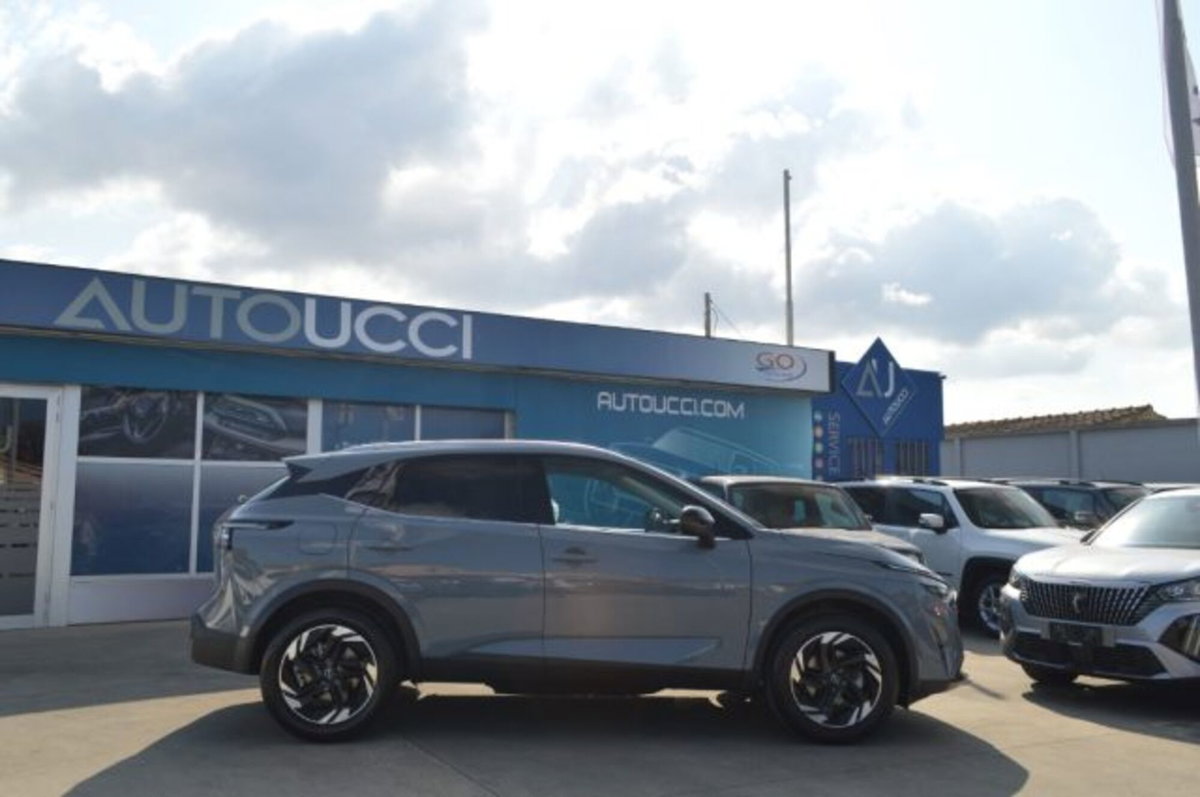Nissan Qashqai 1.3 mhev N-Connecta 4wd 158cv xtronic (2)