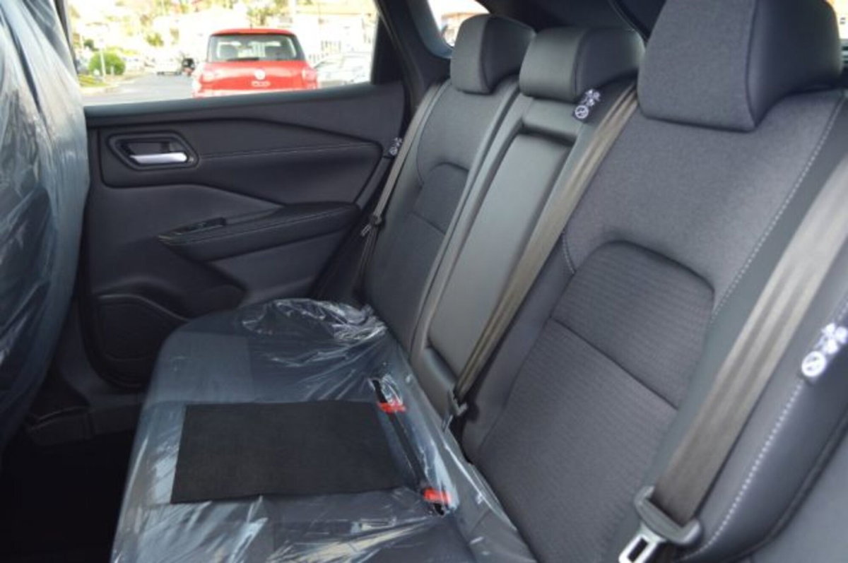 Nissan Qashqai 1.3 mhev N-Connecta 4wd 158cv xtronic (9)