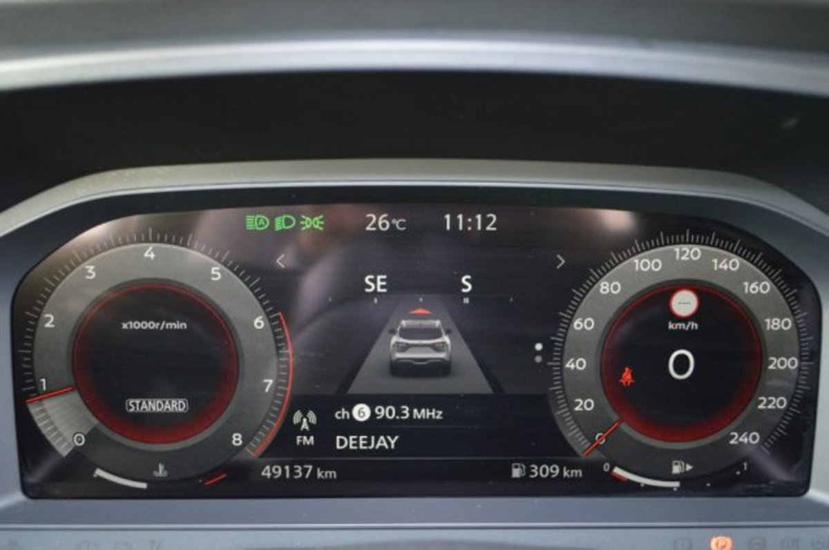 Nissan Qashqai 1.3 mhev N-Connecta 2wd 140cv (11)